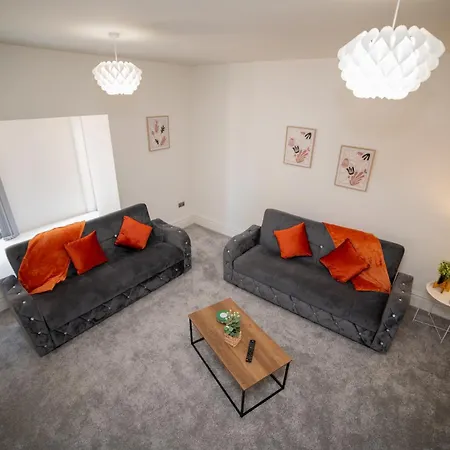 Stylish 3-bedroom Townhouse In Leeds: Ideal For Leisure & Corporate Apartment Leeds (West Yorkshire)