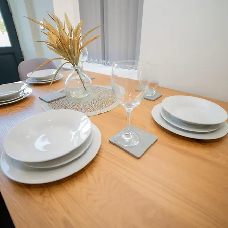 Apartment Stylish 3-bedroom Townhouse In Leeds: Ideal For Leisure & Corporate