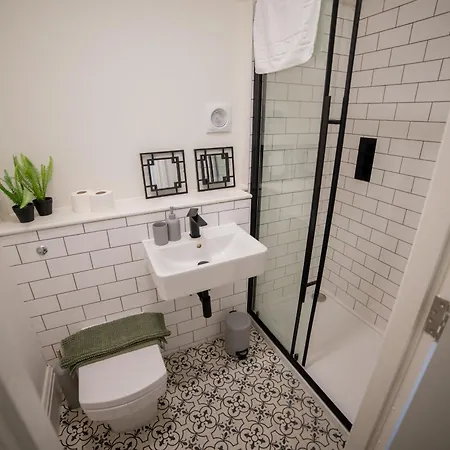 Stylish 3-bedroom Townhouse In Leeds: Ideal For Leisure & Corporate Leeds (West Yorkshire)